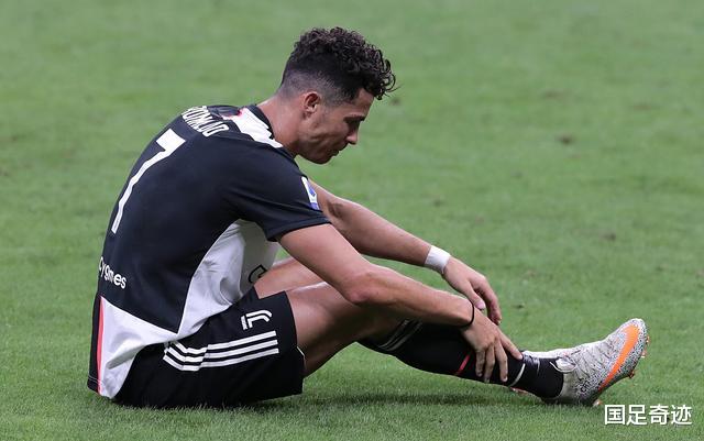 C罗|C罗又背锅?连续传球失误致尤文失球,西媒嘲讽:C罗想当梅西?