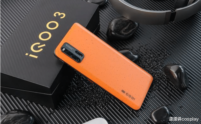 iqoo|有高刷、有双扬、有极速快充适合打游戏的产品买哪个好？