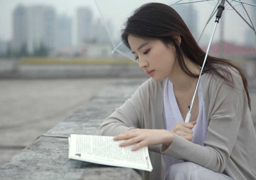 科学家|1亿年后的人类会进化成什么模样？科学家给出的模拟图，我笑了！
