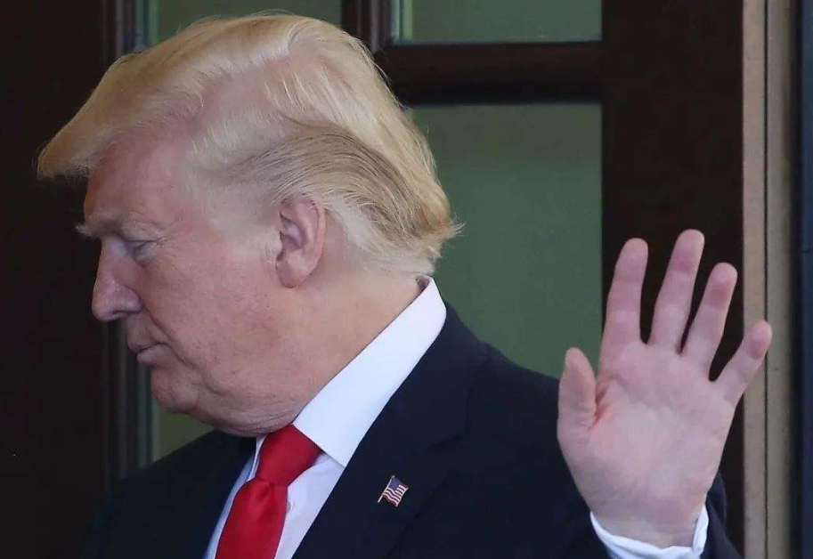 特朗普▲截止至4月26日12时，两天传来三个坏消息，特朗普慌了！