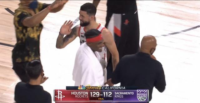 广东男篮|奇迹啊！轰40+7+2登顶第一，29队都嫌弃的小丑，被哈登喂成全明星