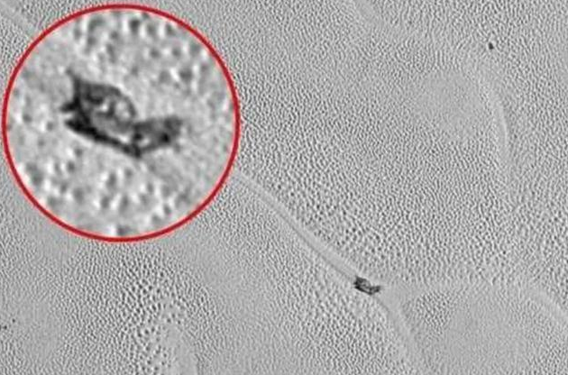 科学家▲?冥王星出现不明物体?科学家将其放大后,依然一头雾水!