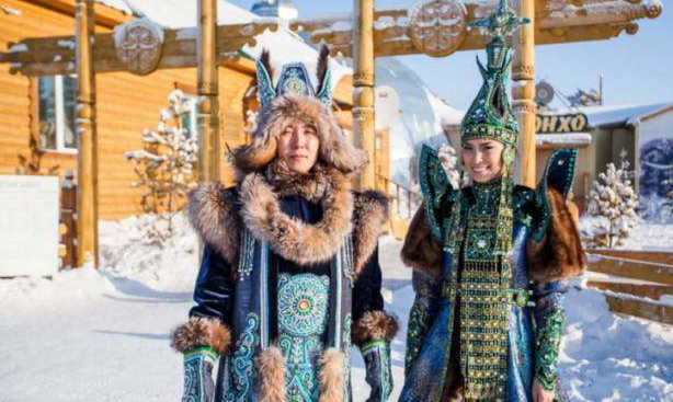 「俄罗斯人」零下70度的俄罗斯人如何生活?当地女性吐槽:最怕“生理需求”