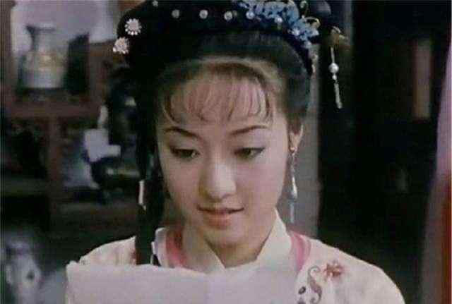 马伊琍@马伊琍18岁照片,再看姚迪18岁照片,才懂文章眼光有多“毒”