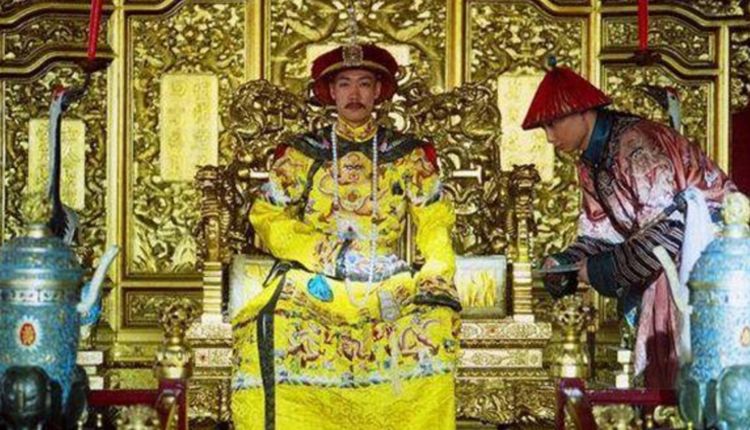 乾隆|圆明园出生的小阿哥弘瞻，乾隆宠他如待亲儿，为何最终英年早逝？