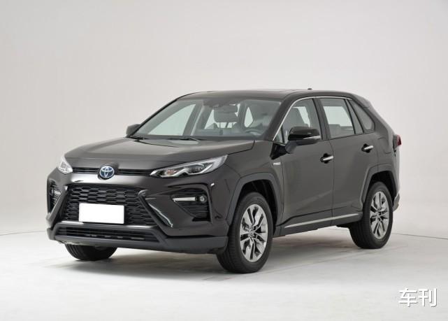 丰田RAV4|丰田又火了，17.18万起售，一上市狂甩5万台，操控比肩宝马