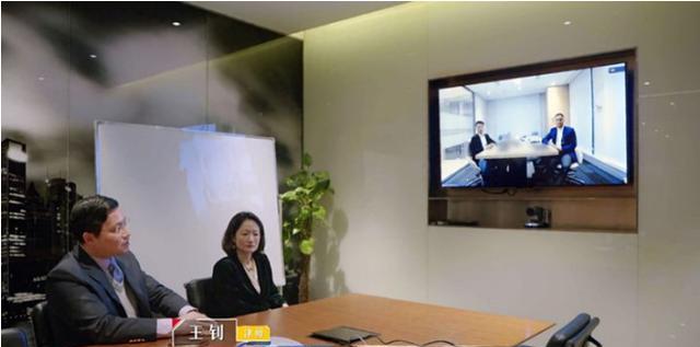 何旻哲|王颖飞离开团体抱憾,何旻哲简历造假被扒出,君和不再予以认可