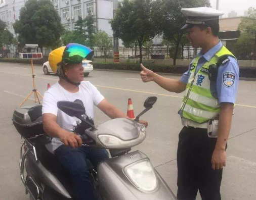 长安汽车@电动车车主注意了,7月1日起又出新规,被交警抓到直接罚200