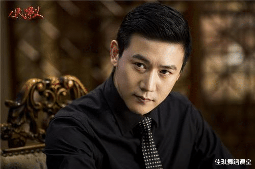 「陆毅」姐姐嫁给陆毅，妹妹嫁给郭京飞，没想到丈母娘对女婿态度却大有不同！