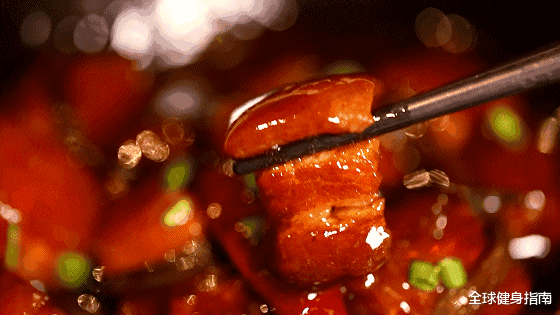 饮食|让卡戴珊大秀火辣身材的饮食方法,竟是2020年最大骗局?