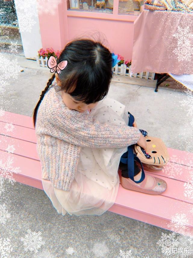 「秦昊」米粒被同学“欺负”，秦昊要打飞的去教育对方，被妈妈制止哭出声