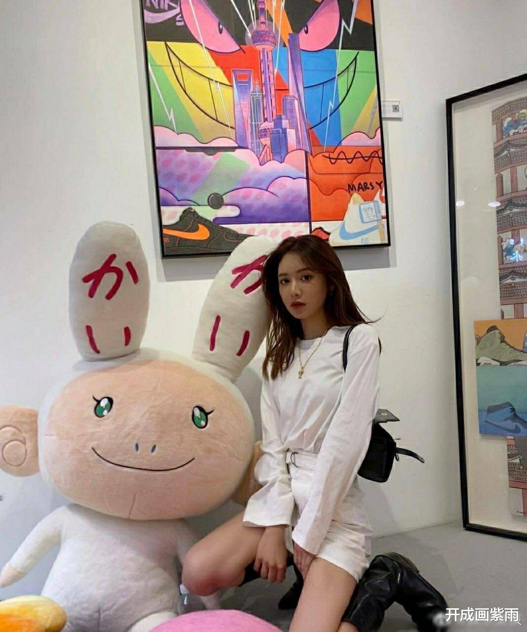 美娜|湖人输了，美娜哭了，宛如一朵梨花带雨！12日总决赛G6，盼詹姆斯FMVP