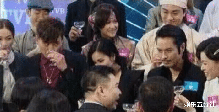 黄宗泽▲“为什么胡杏儿结婚后，黄宗泽再也没有传过绯闻？”