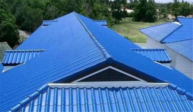 ：房顶隔热怎么做？现在早就不用水泥沥青了，掏空隔热砖不要太好用