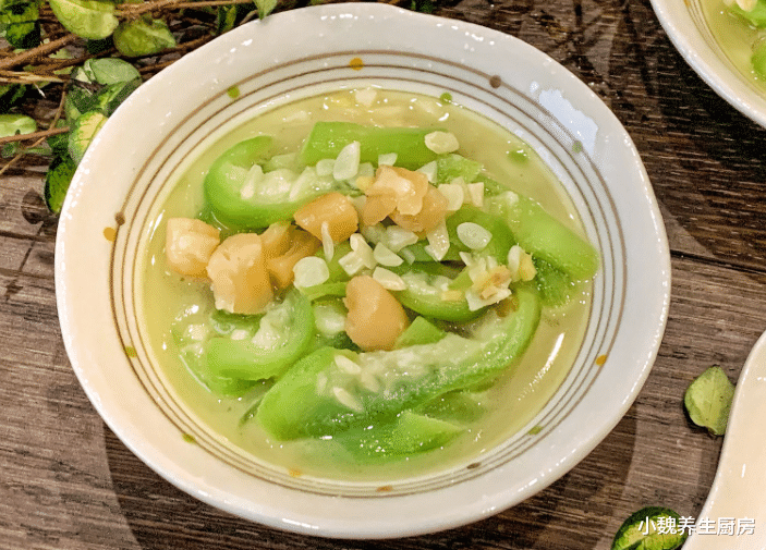 「丝瓜」丝瓜和它是天生一对，7月多喝此汤，鲜到流口水，简单又营养