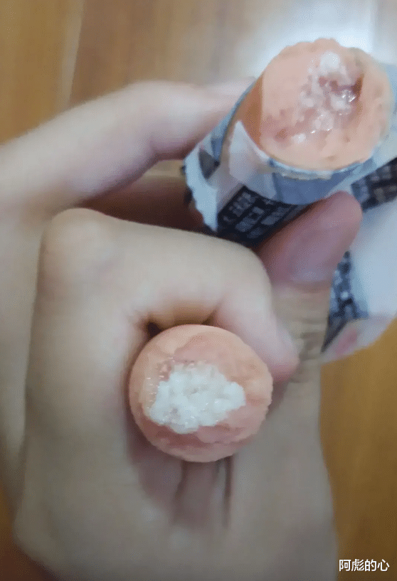火腿肠|“火腿肠中间有夹心，这白糊糊的是什么？”哈哈哈真材实料