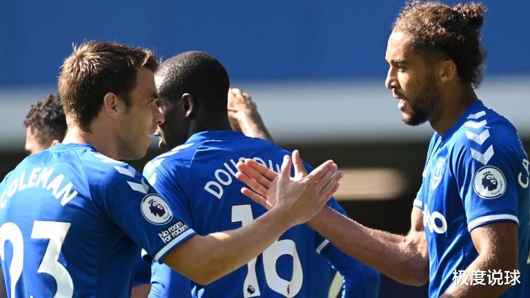 埃弗顿|四大边锋只留一人，埃弗顿变阵，他们成最大牺牲品