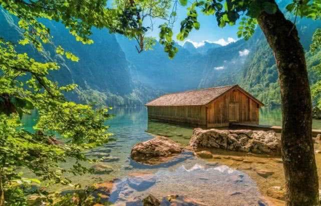 「运势」有好运随身！这3大生肖，5月下旬财神眷顾，生活甜蜜！