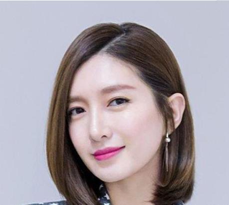 带你看看江疏影住的豪宅，面积大到你想不到，客厅就上百平方了