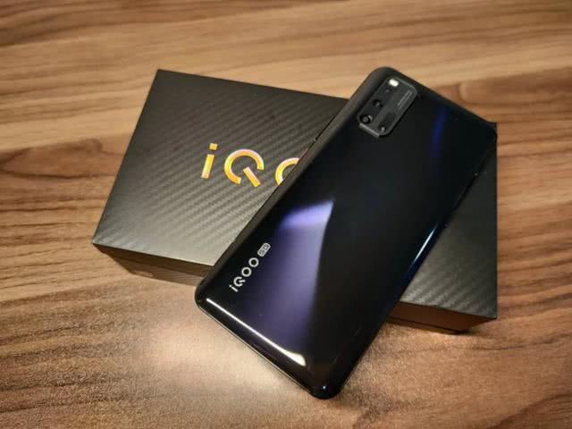 骁龙865@vivo专注性价比，骁龙865＋55W猛跌800，又一款5G真香机？