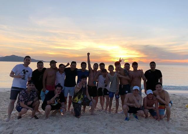 罗志祥：罗志祥多人派对内幕曝光！身材好是基本条件，游戏输了还要当狗爬