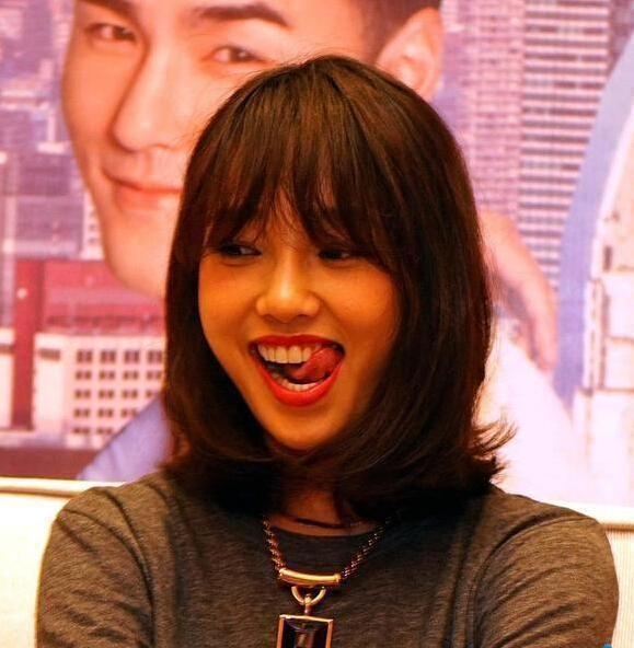 白百何|白百何为啥被称“女版陈冠希”?看过这些照片就明白了,实在是太油了!