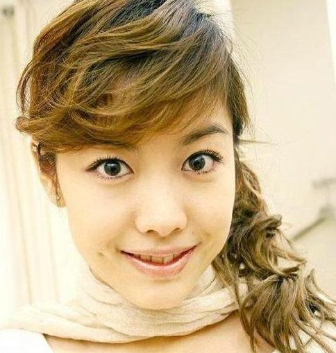 谭静|演员谭静挂死在阳台真相大白，生前被3人强行灌酒