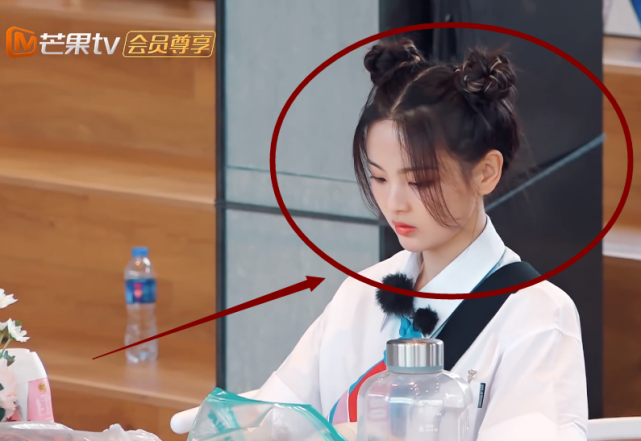 王俊凯|杨超越怼了一圈人，连王俊凯也\不放过\？脱口一句点评，导演都来不及救场