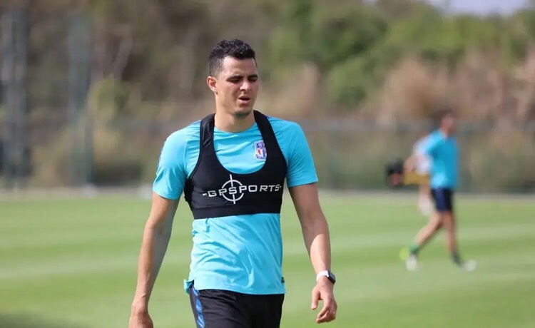 『上海申花』于汉超下家敲定,身穿申花球衣现身,飞翼+国脚中锋成秘密武器