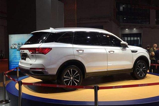 「SUV」别总盯着长安哈弗!这一新款SUV,搭载1.5T+6AT!7万就配自动挡!