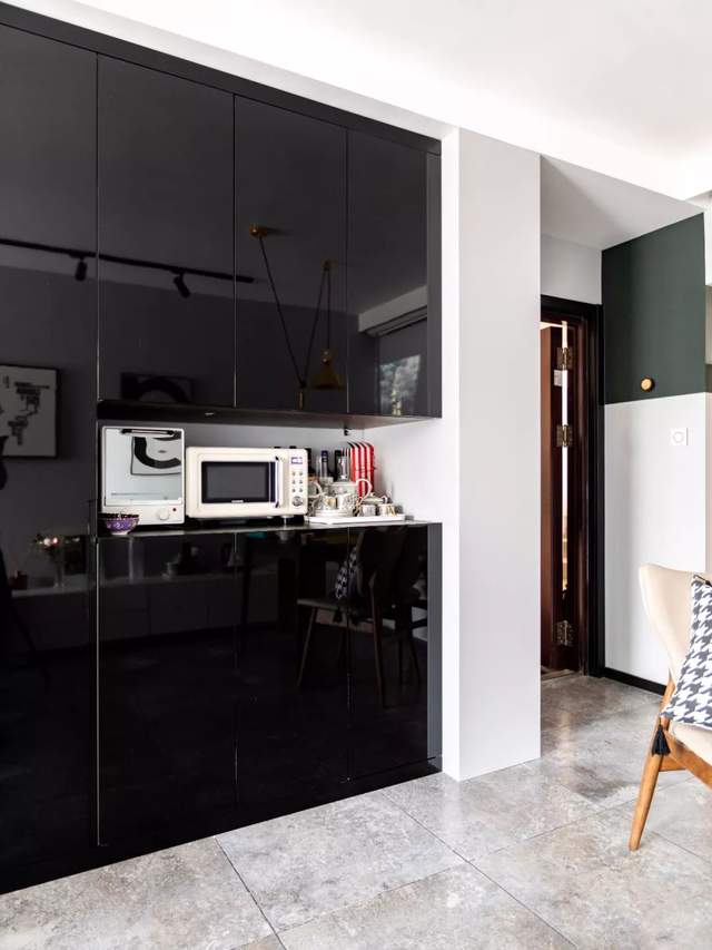 老年小妙招|53平精美小公寓,清新典雅,收纳充足,美与实用性并存的典范!