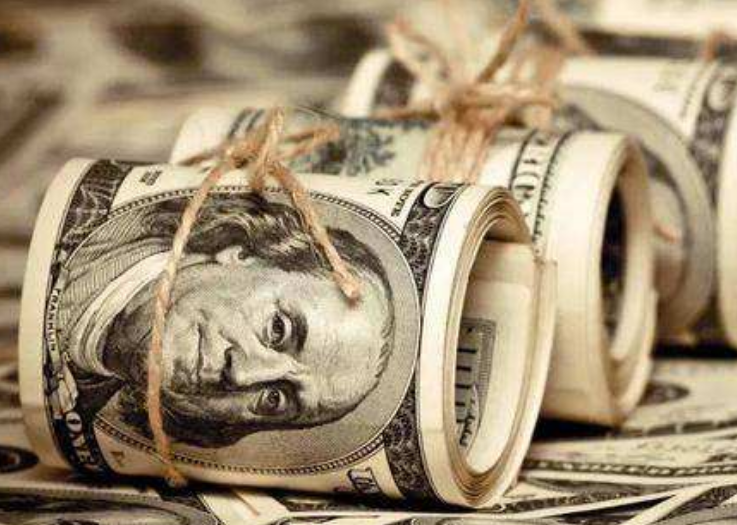 |美联储“疯狂”印钞，为什么贬值的却是人民币？美元仍在升值？