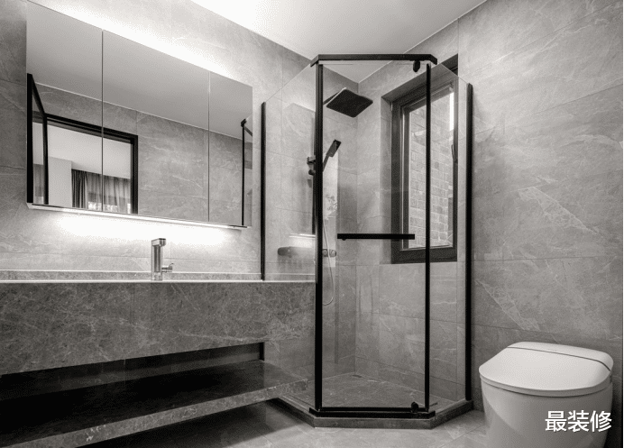 大户型|5层409平超大户型，白色为主的温雅美居，三层休闲区最为出彩