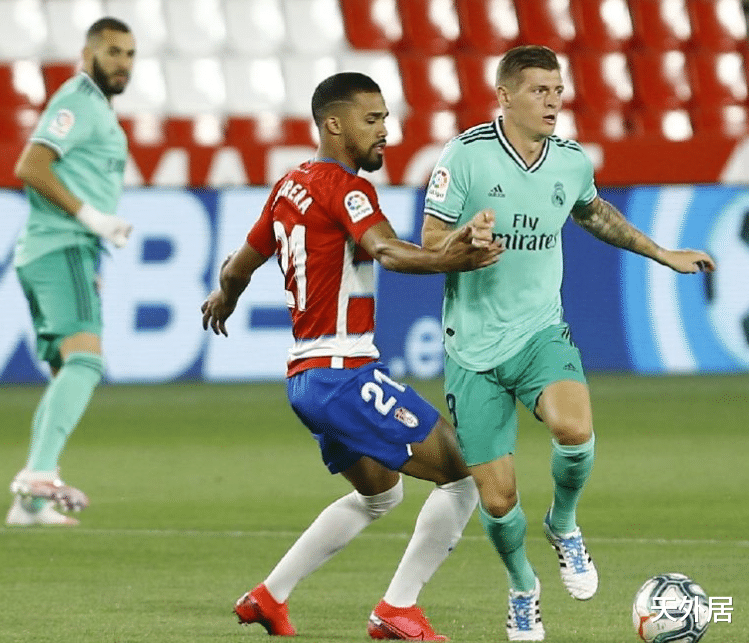 皇家马德里|2-1!皇马可以庆祝了,72小时内夺冠,后C罗时代首个重要冠军