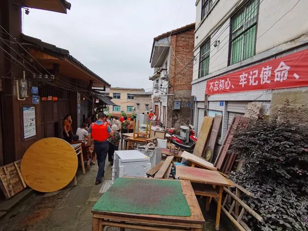 江津▲超1998年洪水水位！江津打响人民防汛战！