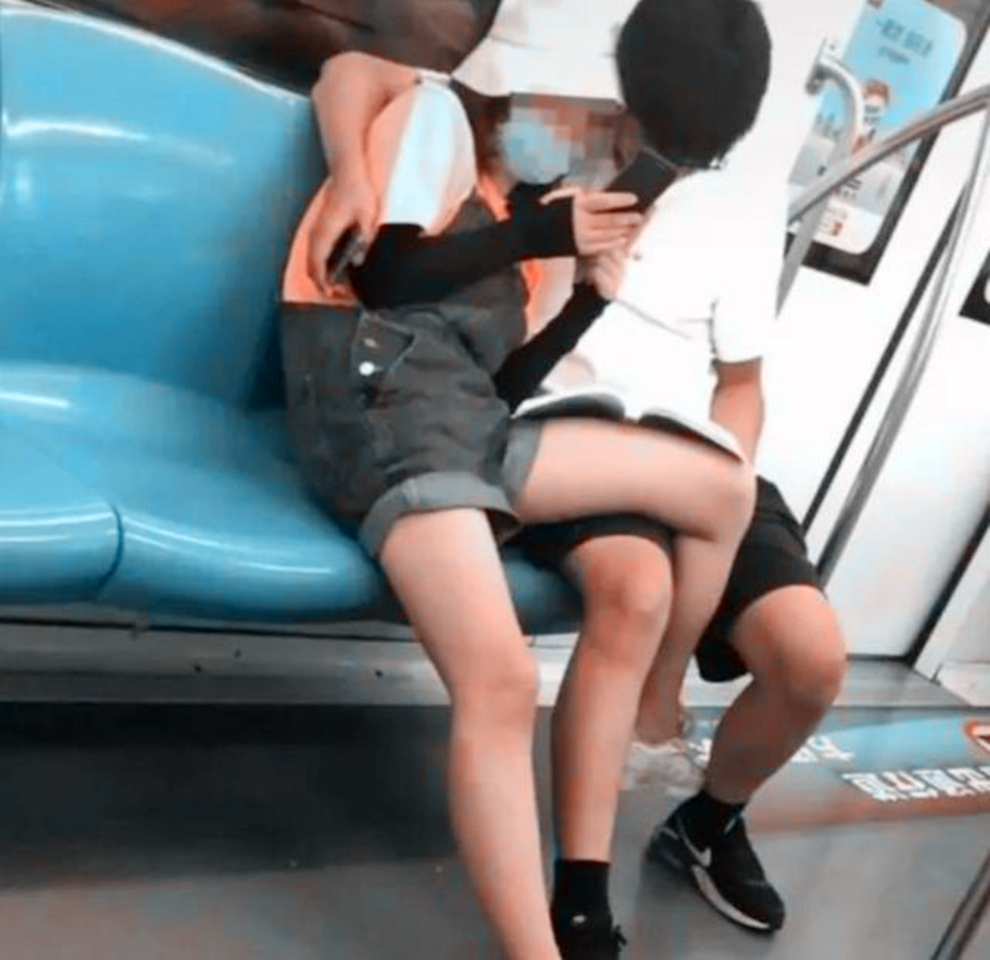 福州|两初中生当街做“无知行为”,引路人怒斥无用,性无知的祸有多可怕