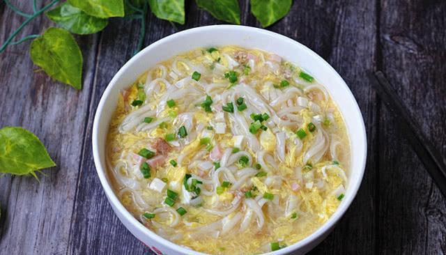 「豆腐」这早餐一份不过5块钱，却是绝佳的“补脑餐”，我家孩子天天吃！