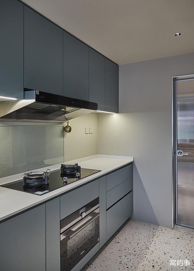 大门|他真有远见，给90㎡新家装满柜子，还能让房子透着精致的高级感