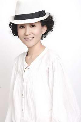 #陈瑾#56岁国家一级演员，与哥哥相约一生不结婚从未恋爱，背景深过韩雪