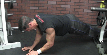 俯卧撑|能做这10个动作的男人，身体都不会差！