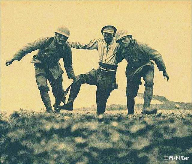 「日军」长沙会战,日军有多狼狈?饿得走不动,枪里没子弹,最怕大刀砍头