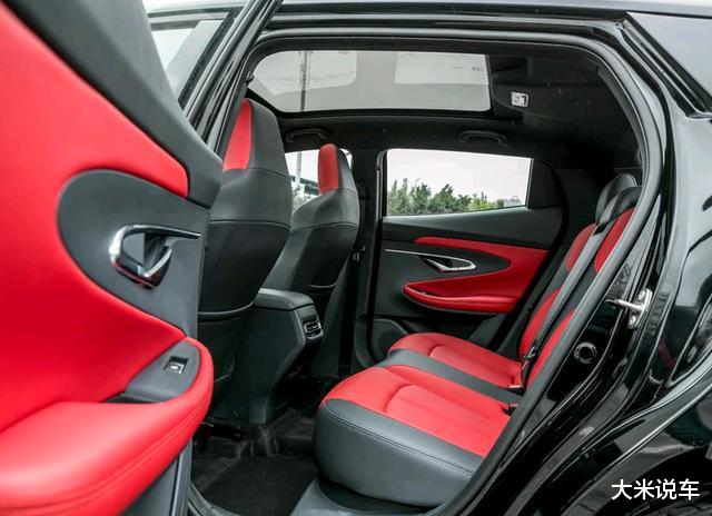 #SUV#长安成功了！“黑武士”终于要来了，比皓影牛太多了，标配悬浮大屏