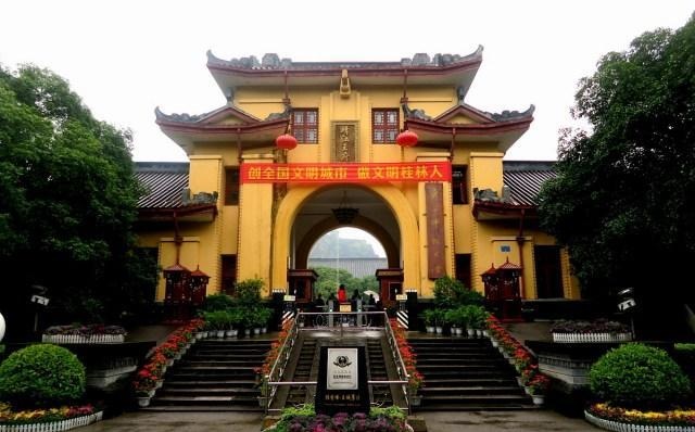 [高校]广西最好的10所大学，广西大学只排第二，竟然有3所医科大上榜