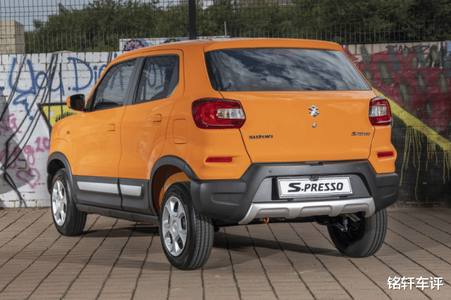 『铃木』油耗4L左右，铃木新“买菜车”官图曝光，全配4座，若7万引进必火