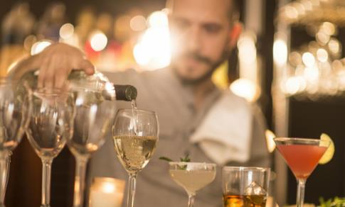 降压药|除了酒，两种水也是高尿酸的“祸根”，不想肾衰竭，快戒掉