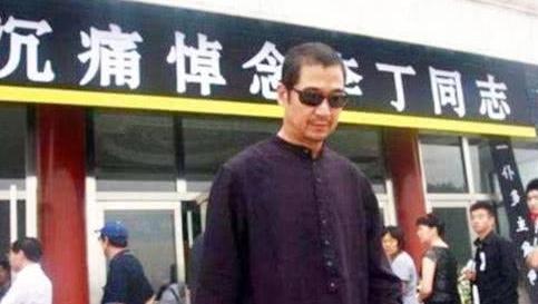 邓超|冯小刚讨厌邓超10年，张国立让邓超滚出去，邓超到底做了什么