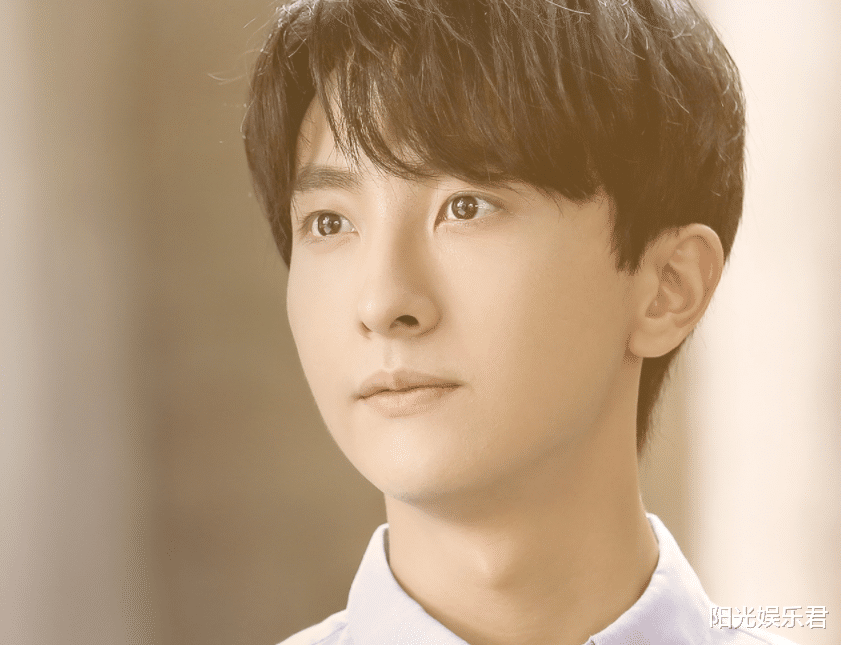 「谭松韵」谭松韵又一青春剧来袭，搭档两位人气男神，粉丝都乐开花了！