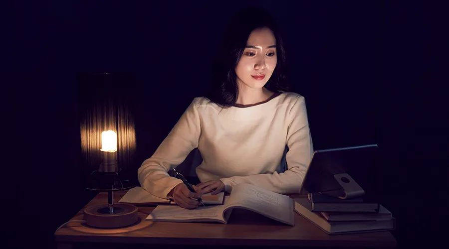 血糖|血糖高的人,睡觉会有这4种表现,若没有,说明血糖控制得不错!