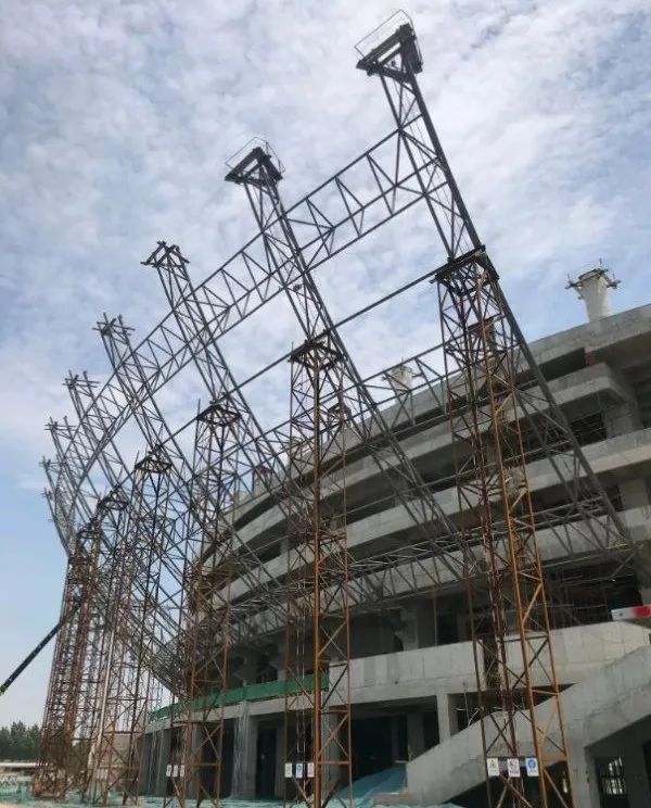 列车运行图|今天！开封市体育中心成功\加冕\！