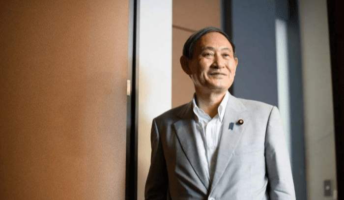 美军|菅义伟下台在日本炸锅后，竟又遭美军10亿勒索，民众：丧权辱国